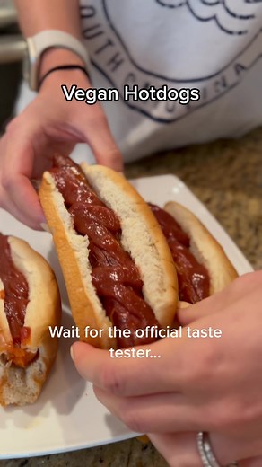 DIY Vegan Hot Dogs: Plant-Based Recipe with Carrots and Rice Paper