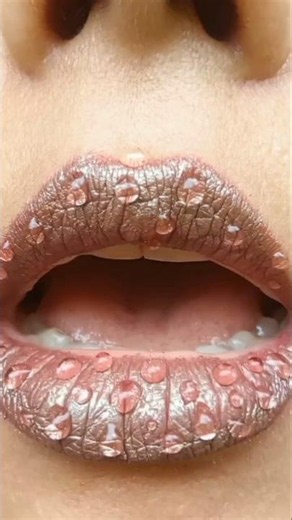 ✨Lipstick application & satisfying textures 💋Soft sounds, aesthetic visuals, calm beauty vibes 🤍