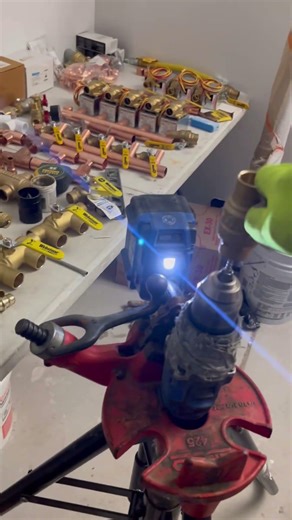 Copper cleaning Hack: Drill on Vice Stand