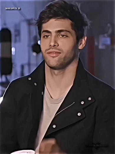 Matthew Daddario: Exploring Alec Lightwood in Shadowhunters