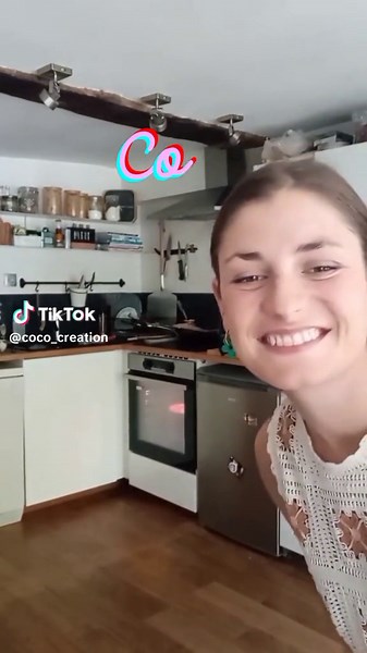 DIY applique murale 🫣 Je suis fan et c'est tellement simple ! #doityourself #diy #makeover #makeoverroom #deco #inspi #pinterest