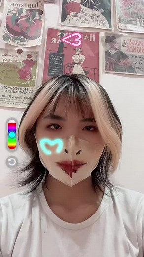 GCSE Art Student Demonstrates Faline San Face Drawing Tutorial