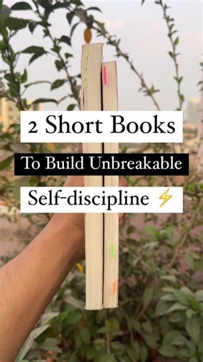 Discipline isn’t about willpower — it’s about habits, mindset, and consistent action. These 2 concise books will give you the tools to stay focused, break bad habits, and build unstoppable momentum. 🚀✨ 💬 Which one will you start with to strengthen your self-discipline? ⭐ If this helped, send a few Stars — small or big, we’ll accept it from the heart. 👉 Follow Book Reviews for daily book gems that level up your mindset and success. #SelfDiscipline #BooksToRead #PersonalGrowth #MindsetMatters #