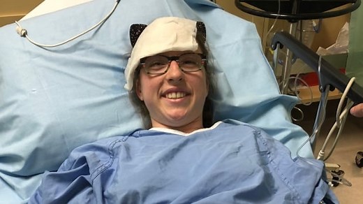 'If it wasn't for them she wouldn't be here today': family of hiker stung by wasp thanks rescue crews | CBC News