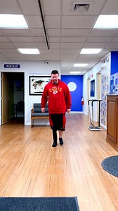 237 reactions · 14 shares | Go @chiefs ️! Kevin has a Symes amputation, which is a disarticulation of the ankle. Watch as he walks and runs up and down the stairs effortlessly; Kevin’s prosthetic control and confidence are showing with his natural gait! 料樂✨ #symes #amputee #mobility #prosthetic | A Step Ahead Prosthetics | Facebook