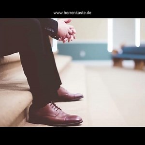 How to choose the right sock color?