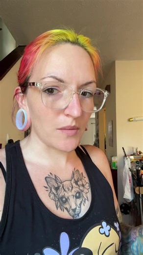 Winning an eBay Auction Full of MC Chris Memorabilia