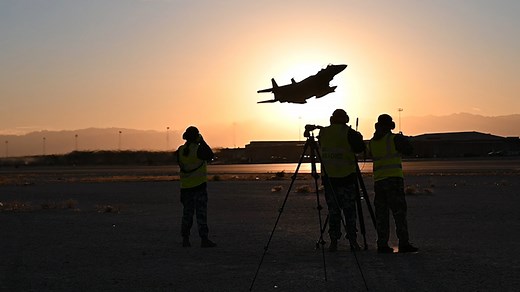 Mission complete for Bamboo Eagle 25-1 🦅 The U.S. Air Force Warfare Center recently wrapped up Bamboo Eagle 25-1, concluding a series of coordinated, multi-domain operations that involved more than 10,000 personnel from multiple Air Force major commands, the joint force and allied air forces. To learn more click the following link: https://dvidshub.net/r/j6mgne United States Air Force 🎥: Senior Airman Makenna Patterson United States Air Force | Royal Air Force | Royal Australian Air Force | Ro