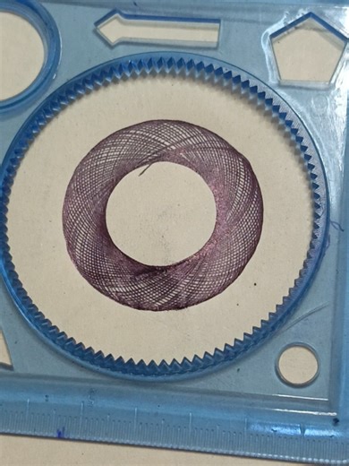 Soothing Incomplete Spirograph Visuals