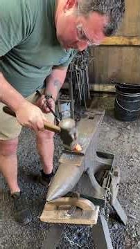 Hand Forged vs Power Hammer – Which Is Faster?