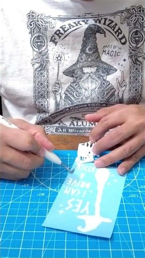 How to Weed and Package a Vinyl Car Decal