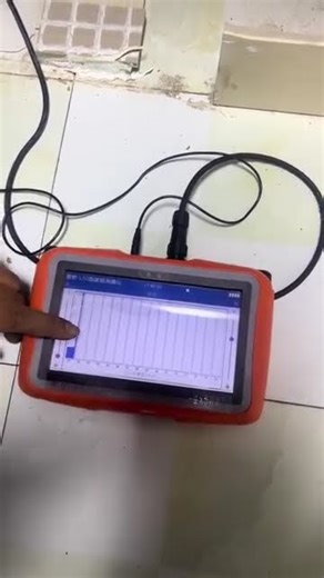 Επαγγελματική μέθοδος εύρεσης σημείου διαρροής νερού με ακουστικό εξοπλισμό