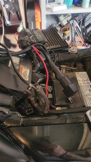 Wiring Spotlights on Max's Classic Harley Davidson