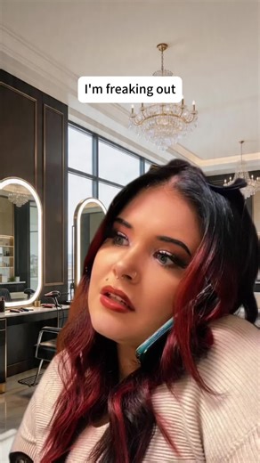 Hairstylist Green Screen Effects
