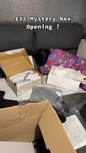 Unboxing a £12 Mystery Box from eBay!