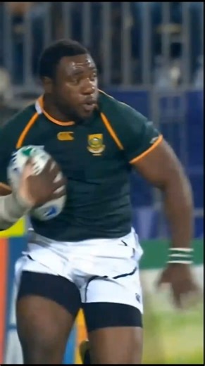 "Would you make this tackle?😤" #riseofrugby #rugby #rugbyunion #shortsfeed #shorts #fyp