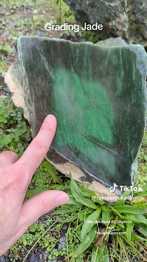 Understanding BC Nephrite Jade Grading Techniques