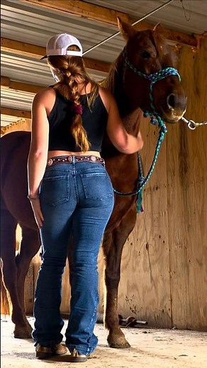 naughtyredfarmgirl.com