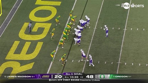 Lacota Dippre dives in for the Dukes TD! 😤 Don't miss the CFP postgame show following No. 12 JMU vs No. 5 Oregon on TNT, TBS, truTV, & HBO Max 📺 | TNT Sports US