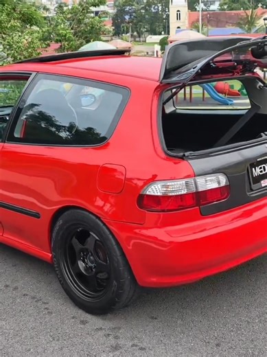 For Sale: Rebuilt Dolphin EG3 Chassis with Full Custom Upgrades