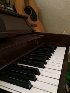 Music - "It's the Song that Matters" Youth Bible Lesson