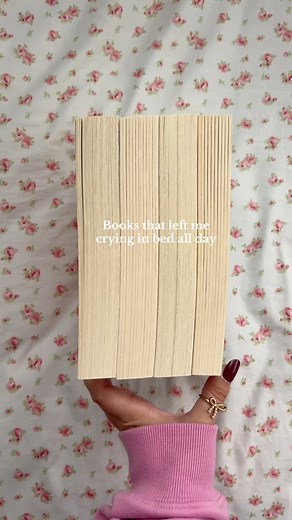 Books that left me crying in bed all day🤧 #sad #sadbooks #booktok #bookrecommendations #bookrecs #bookaesthetic #bookclub | Macksbooks