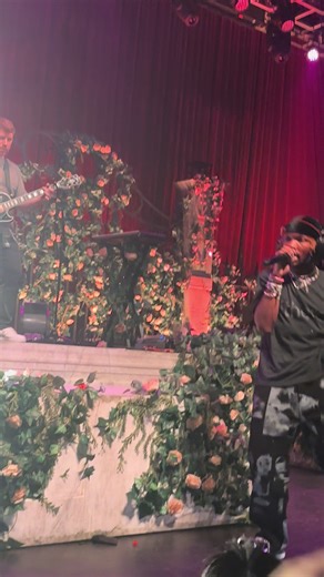 Leave Her Live - d4vd's Withered Tour Experience