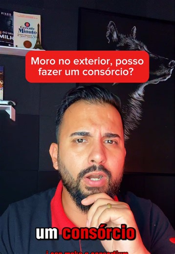 🌍 Mora no exterior? Você também pode fazer consórcio no Brasil! Muita gente não sabe disso… mas quem vive fora pode sim investir em consórcio imobiliário no Brasil 🇧🇷 E vou te falar: faz MUITO sentido. 💶💵 Se você recebe em euro ou dólar, está usando uma moeda mais forte para investir em real. Ou seja, seu poder de compra aumenta. Você investe até a contemplação… Depois disso, a estratégia pode ser simples: 🏠 Compra o imóvel 🔑 Coloca para alugar 💰 E o inquilino ajuda (ou até assume) o pag