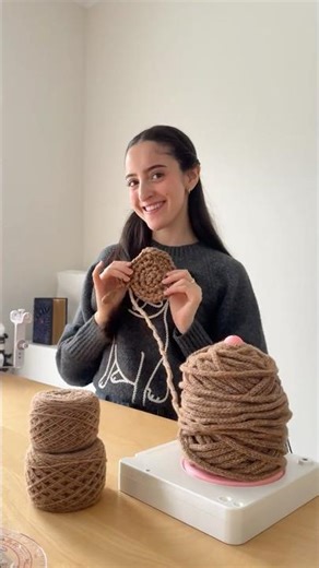 Let's Crochet the CUTEST Spring Picnic Purse 💐🧺