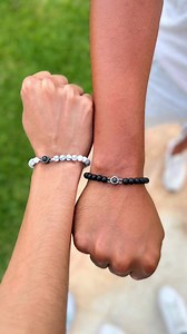 Equilibrio, amor y recuerdos eternos: ¡Descubre nuestras Nuevas pulseras Ying Yang personalizadas para parejas!☯️💌 | Accesorios Alanna