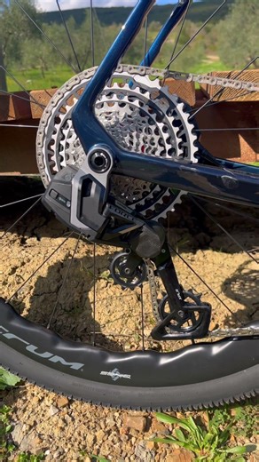 New Look G85 Cezal is a race-winning versatile gravel bike with an MTB-inspired design ⛰️