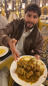 How Pakistanis Waste Food😱 | Campus Vibes