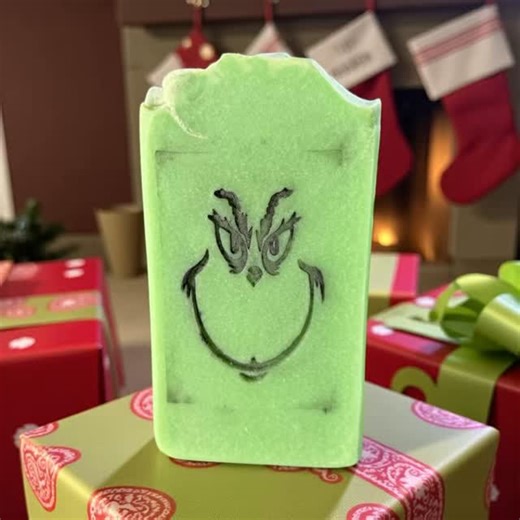 #homemadesoap #capcut #good4lifemarkets #forgetmenotfinds #gardnervillage #holidays2025 available November 3 either Gardner Village, or on my website or in person first we have our Christmas monster then we have orange cranberry spice, frankincense, and myrrh, Bayberry, candy cane, and mistletoe happy holidays | Ruby's Natural Essentials