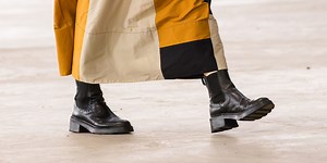 20 Chelsea Boot Outfit Formulas That Prove They're a Must for Your Fall Shoe Closet