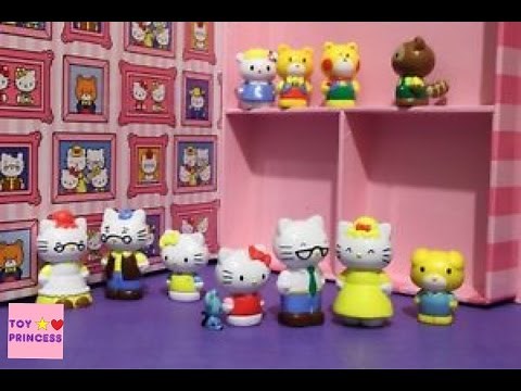 HELLO KITTY - My Busy Book Playset with Playmat and Figurines 💚 Hello Kitty My Busy Book! Read