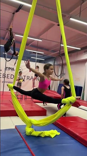 Flexible training with aerial silks kids!