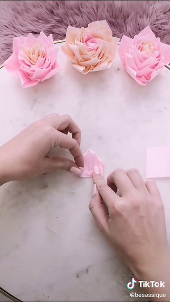 Kreative Bastelideen: DIY Rose basteln und gewinnen!