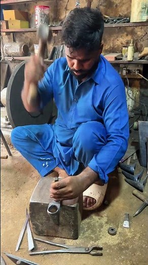 Mind-Blowing Handmade Techniques Shovel Making