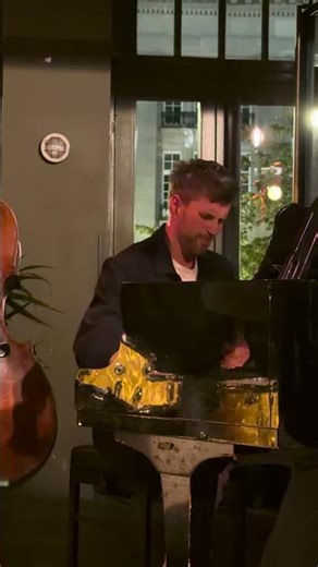 Classis Standards, Young Fire! Amsterdam After Dark - Jazz Standards