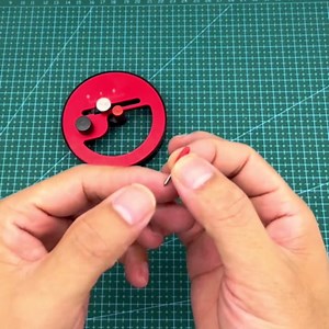 Adjustment Stepless Circular Cutter (1-25mm) - Aluminum Alloy Rotary Round Cutting Tool with Triangular Blade for DIY Paper, Craft Materials