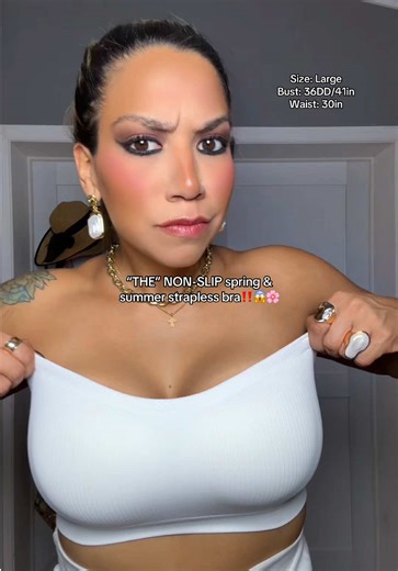 The Ultimate Non-Slip Strapless Push-Up Bra for Spring