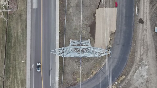 Xcel crews continue to make progress restoring power after severe wind