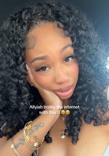 Aaliyah’s Face Breaks the Internet: Fan Reactions and Tears