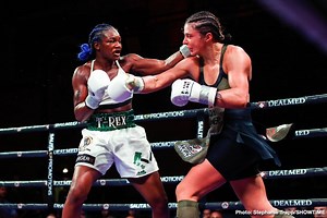 Photos / Results: Claressa Shields Crowned Undisputed Middleweight World Champion
