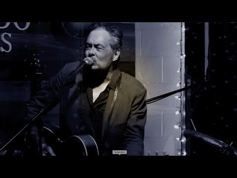 "Simple Things" music video