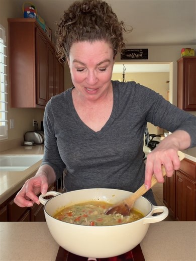 Delicious Avgolemono Soup: Greek Lemon Chicken Recipe