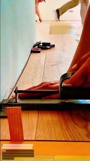 Floorboard Pull Bar Technique – Closing the Final Gap Like a Pro