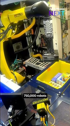 This robot will change ‪@amazon‬’s packaging process 📦 #shorts