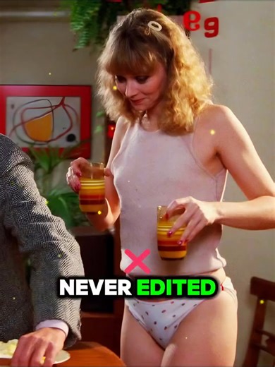 This iconic scene was never edited, take a closer look and try not to gasp when you see the unexpected blooper... Check 1st comment 😭 | Viral Monkey