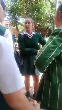 This is what you call a South African girls fight 😂😂